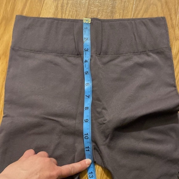 Women’s High Waisted Thick  Banded Athletic Running Leggings with Air Holes - Picture 7 of 10